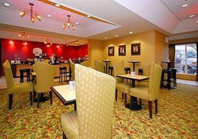 фото отеля Clarion Hotel Portland Airport