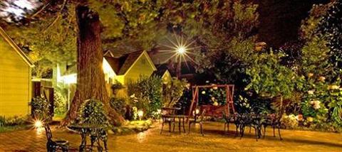 фото отеля Centrella Inn
