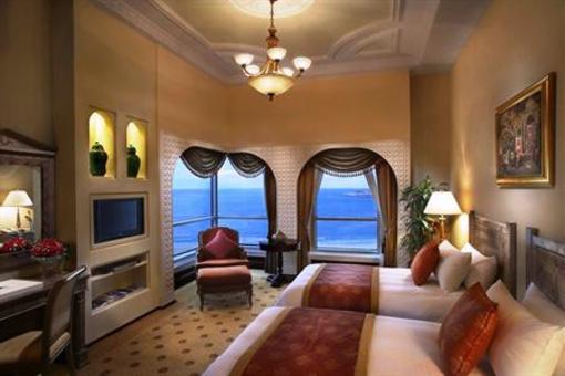 фото отеля Habtoor Grand Resort & Spa