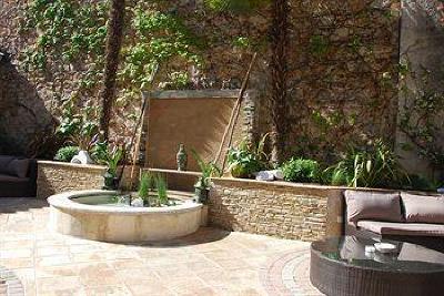 фото отеля Hotel Embassy Cannes