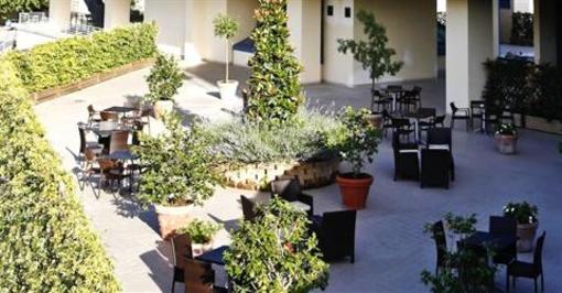 фото отеля Tuscany Inn Hotel