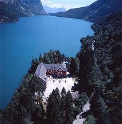 фото отеля Grand Hotel Molveno