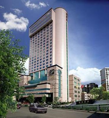 фото отеля Trade-Point Hotel