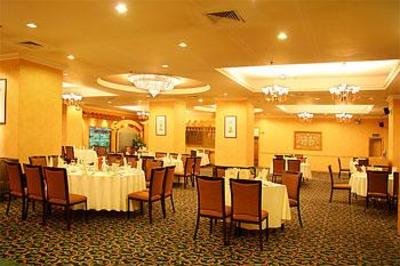 фото отеля Trade-Point Hotel