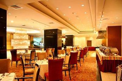 фото отеля Trade-Point Hotel