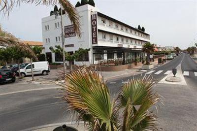 фото отеля Hotel du Midi Palavas-les-Flots
