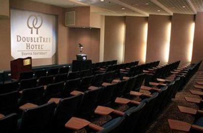 фото отеля Doubletree Denver Southeast