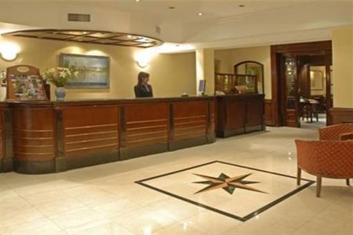 фото отеля Waldorf Hotel