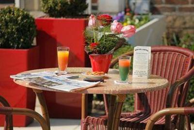 фото отеля Hotel Normadie Auxerre