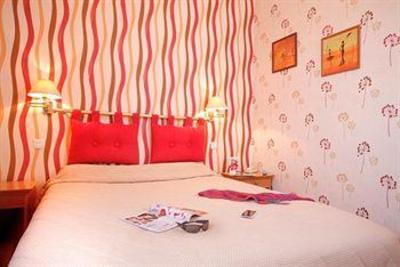 фото отеля Hotel Normadie Auxerre