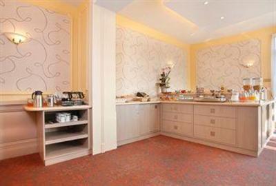 фото отеля Hotel Normadie Auxerre