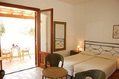 фото отеля Residence-Hotel Baia Portinenti