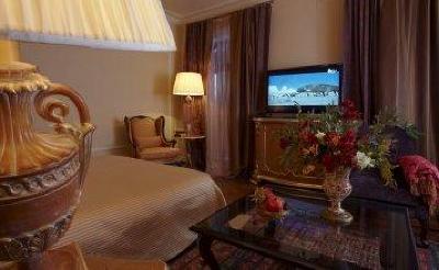 фото отеля Pontos Plaza Hotel