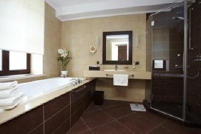 фото отеля Pontos Plaza Hotel
