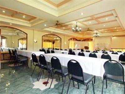 фото отеля Dumaguete Royal Suite Inn