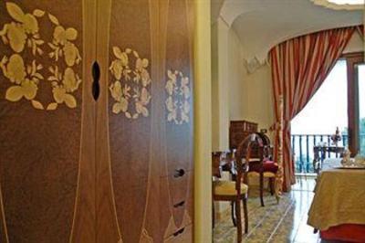 фото отеля Strand Hotel Delfini
