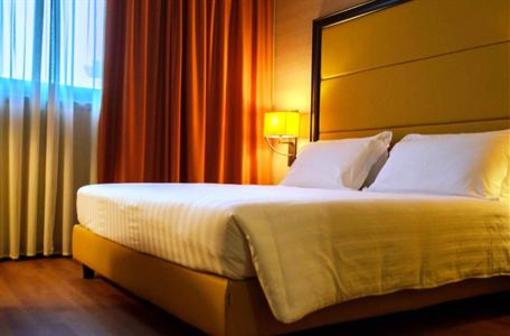 фото отеля Palace Hotel Legnano