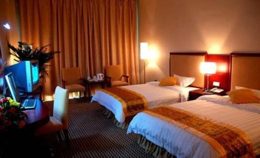 фото отеля Boli Holiday Hotel