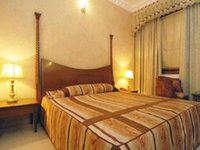 Hotel Orange-35