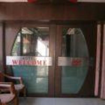 фото отеля Hotel Welcome Mumbai