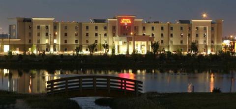 фото отеля Hampton Inn & Suites by Hilton Red Deer
