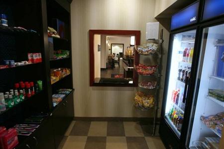 фото отеля Hampton Inn & Suites by Hilton Red Deer
