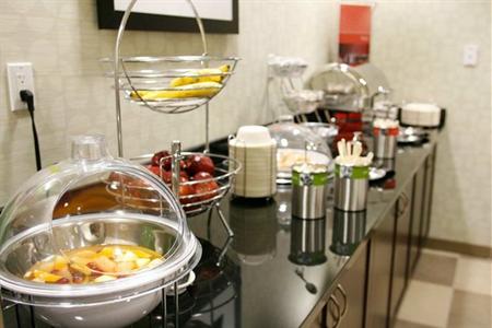 фото отеля Hampton Inn & Suites by Hilton Red Deer