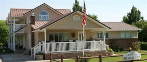 фото отеля Bryce Canyon Livery Bed and Breakfast