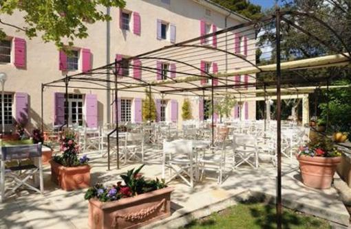 фото отеля Hôtel Montmirail Gigondas