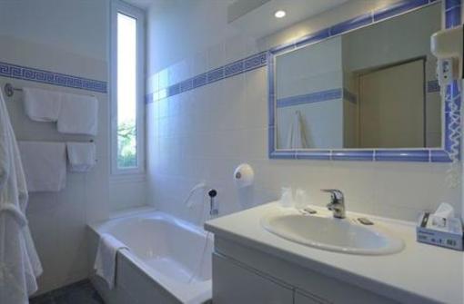 фото отеля Hôtel Montmirail Gigondas