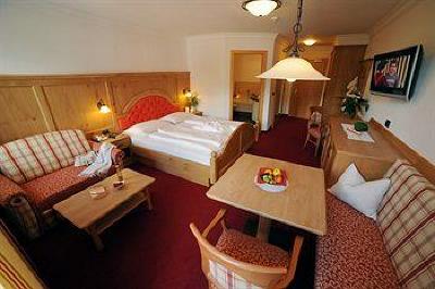 фото отеля Zentral Aktiv & Wellnesshotel Prato Allo Stelvio