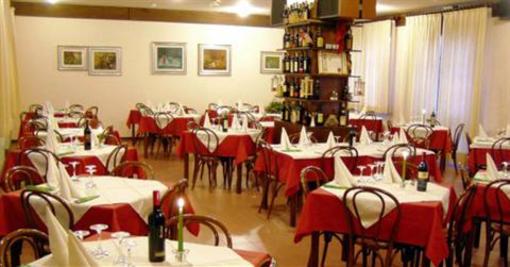 фото отеля Albergo Leon Bianco