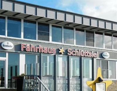 фото отеля Faehrhaus Schluettsiel