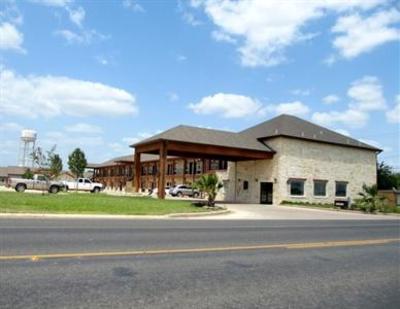 фото отеля Pearsall Inn and Suites
