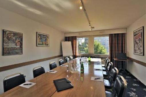 фото отеля Martinshof Hotel Zuchwil