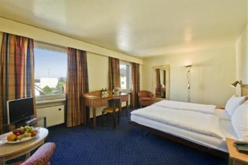 фото отеля Martinshof Hotel Zuchwil