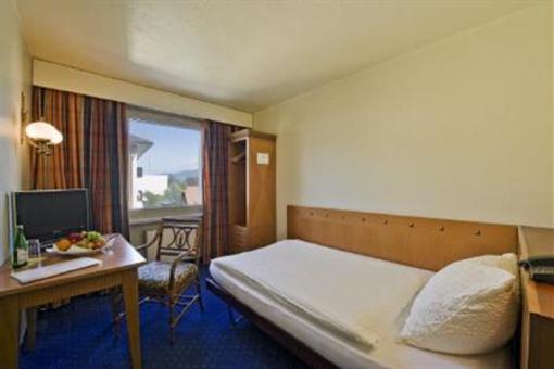 фото отеля Martinshof Hotel Zuchwil