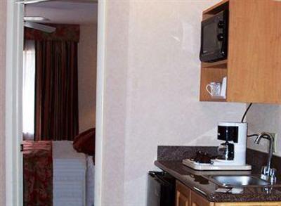 фото отеля La Fuente Inn & Suites