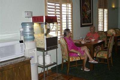фото отеля La Fuente Inn & Suites
