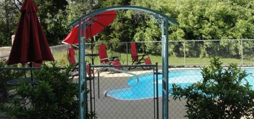 фото отеля Rabbit Creek Bed & Breakfast