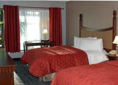 фото отеля Hotel Universel Quebec City