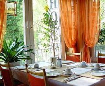 фото отеля Hotel Gretescher Hof