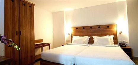 фото отеля Leonia Holistic Resort Hyderabad