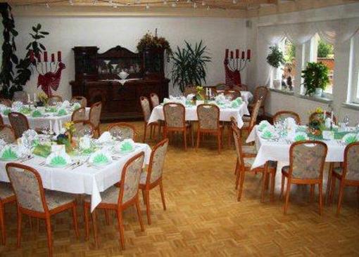 фото отеля Gasthaus Zu den Linden