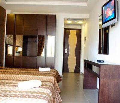 фото отеля Hotel Dion