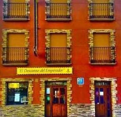 фото отеля Hostal El Descanso del Emperador