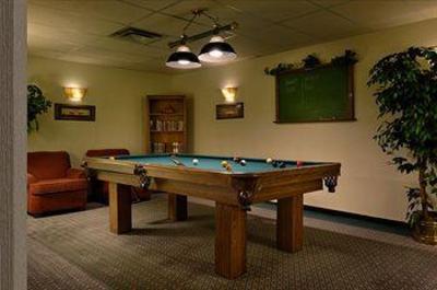 фото отеля Royal Scot Hotel & Suites