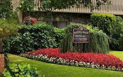фото отеля Royal Scot Hotel & Suites