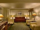 фото отеля Royal Scot Hotel & Suites