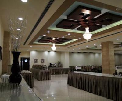 фото отеля Manger Square Hotel
